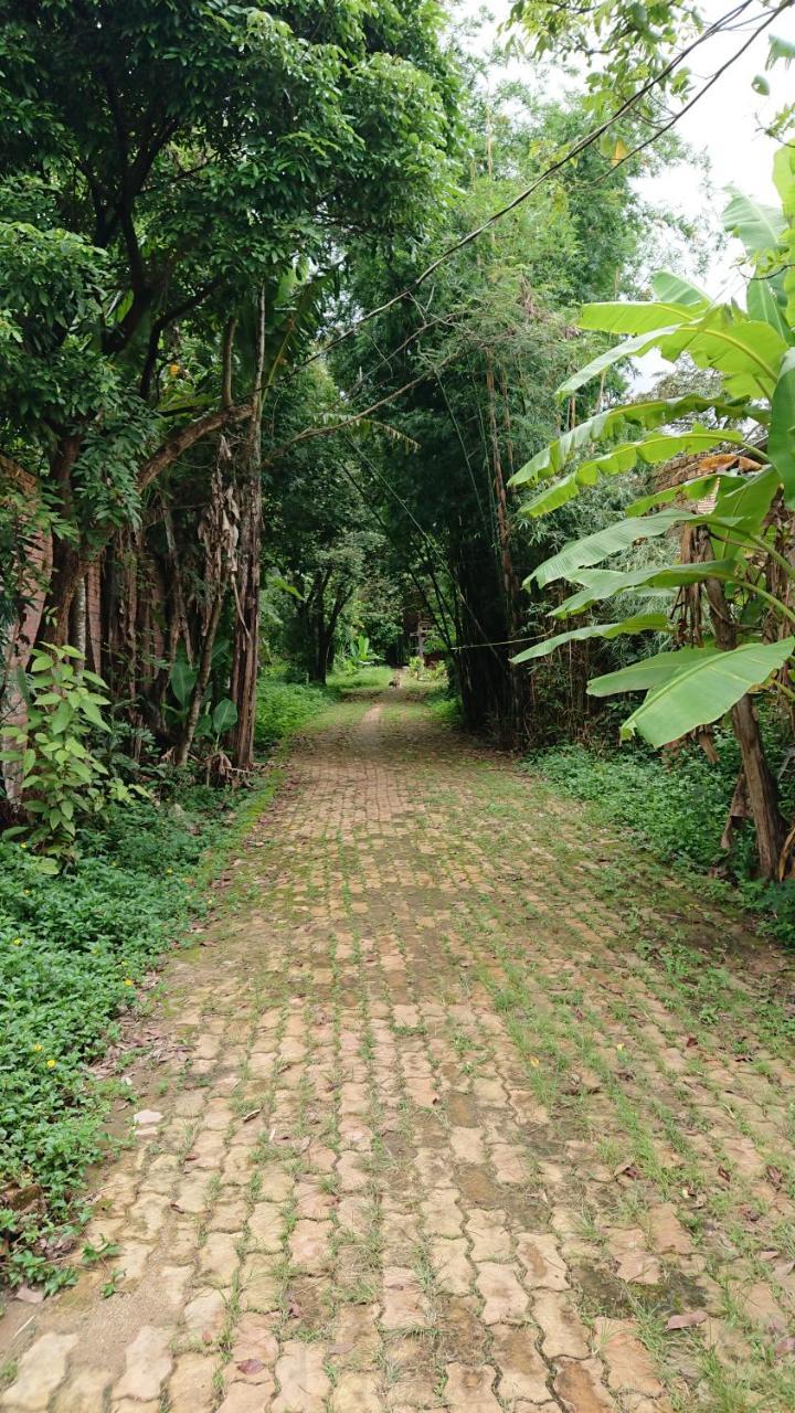 Vuonthuguesthousegarden Kon Tum Экстерьер фото